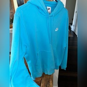 Electric Blue Nike Hoodie ⚡️
